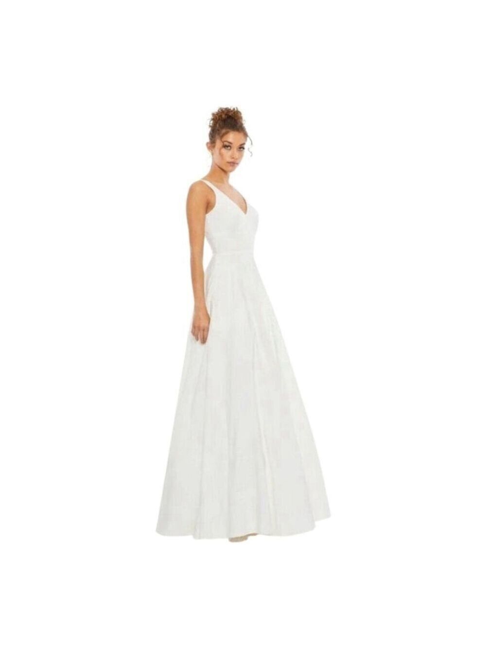 Mac Duggal Gown Size 8 White V-Neck